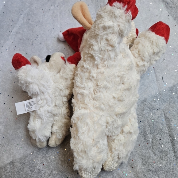 Lamp Chop Christmas Santa Hat  Dog Toy LOT OF 2 PLUSH TOYS SQUEAKY NWT NEW - Picture 6 of 16